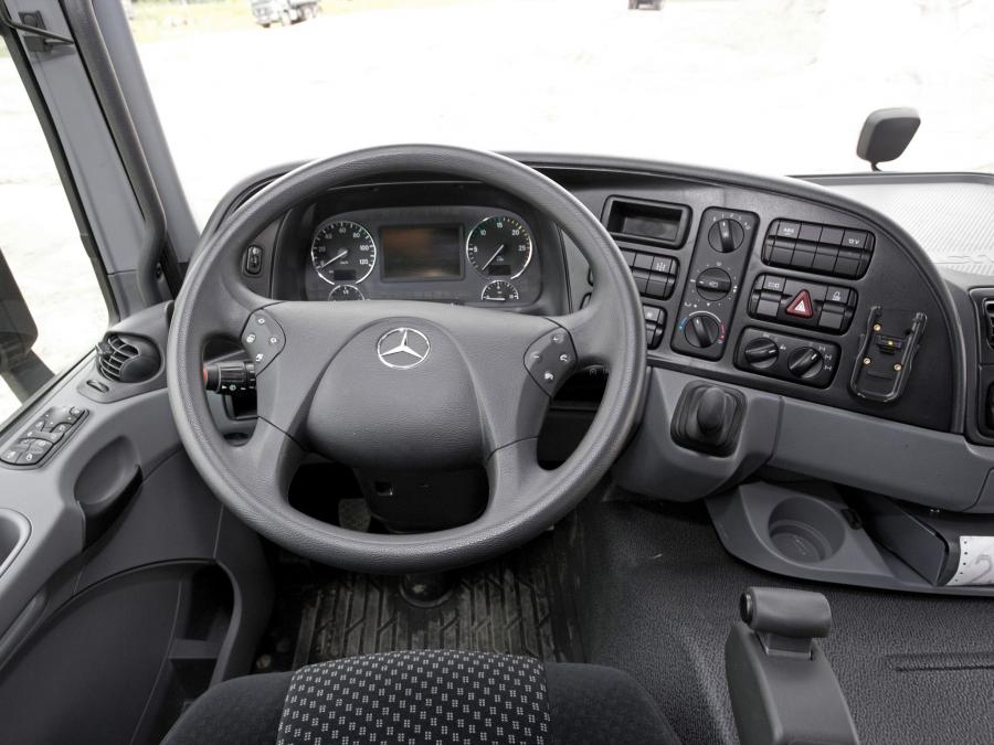  Mercedes-Benz Actros 4148 2009 года  (фото 19 из 25)